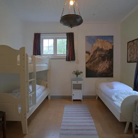 Florli 4444 Hostel *