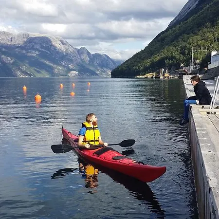 Florli 4444 * Floyrli