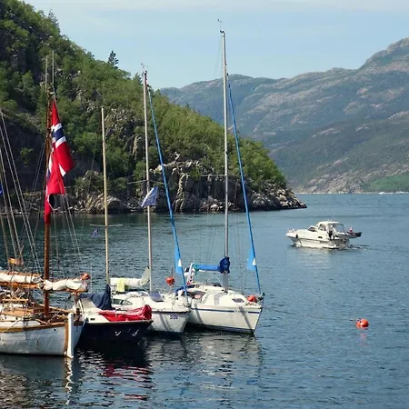 Florli 4444 * Floyrli