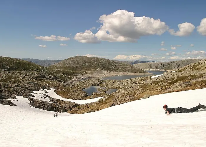 Flørli 4444 * Floyrli