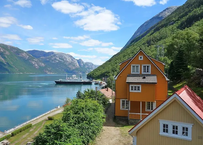 Vandrerhjem Flørli 4444