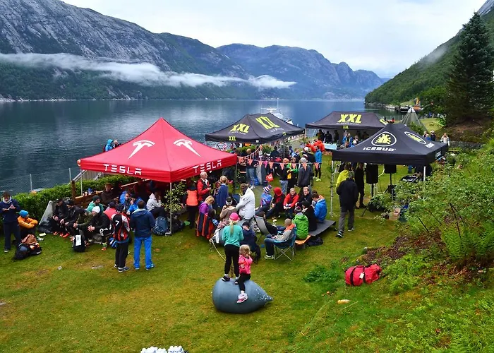 Vandrerhjem Flørli 4444 Floyrli