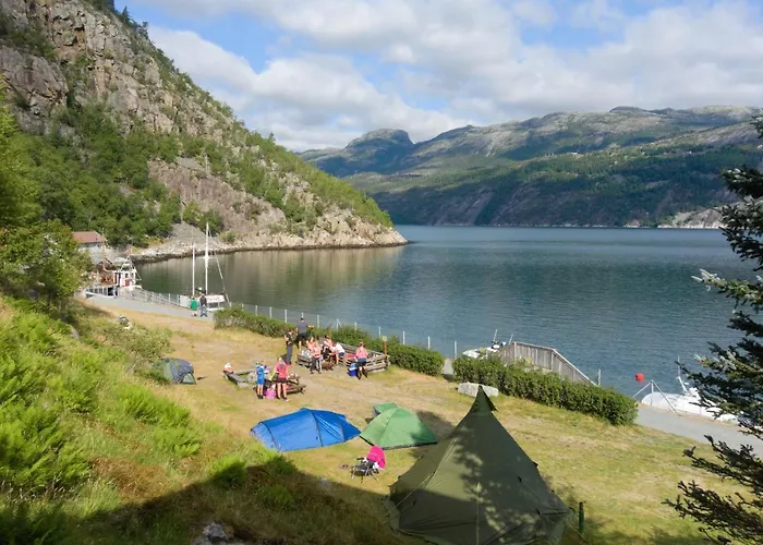 Vandrerhjem Flørli 4444